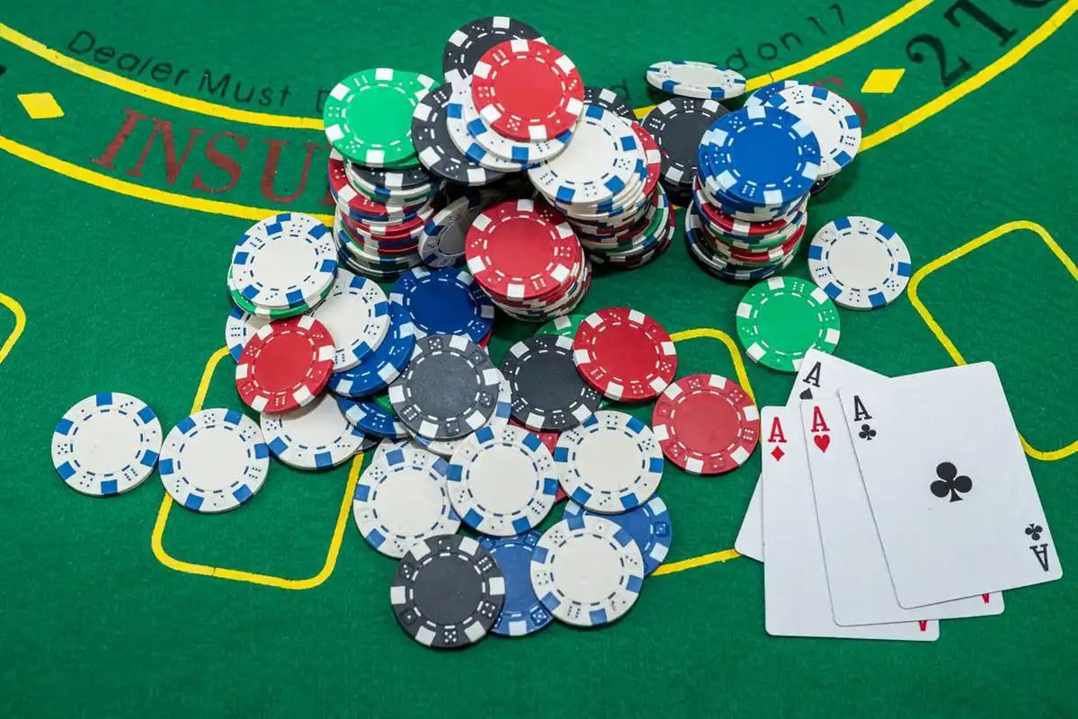 Live SA Gaming table with dealer and multiple camera angles visible on angkaraja togel mobile interface